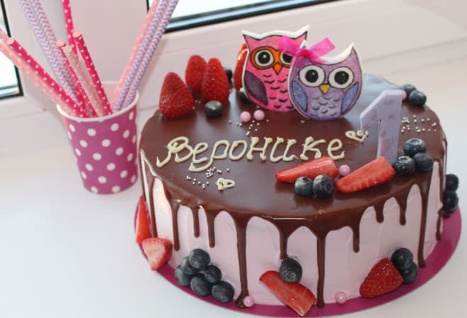 Как красиво украсить детский торт: особенности украшения выпечки для детей (с фото)